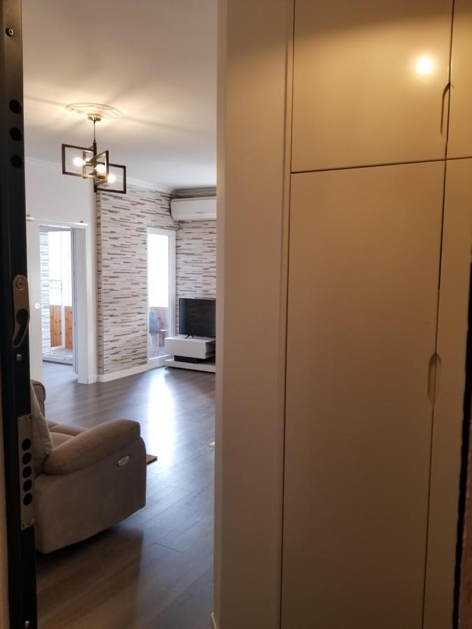 Oro Apartments Tirana Buitenkant foto