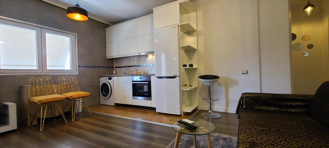 Oro Apartments Tirana Buitenkant foto