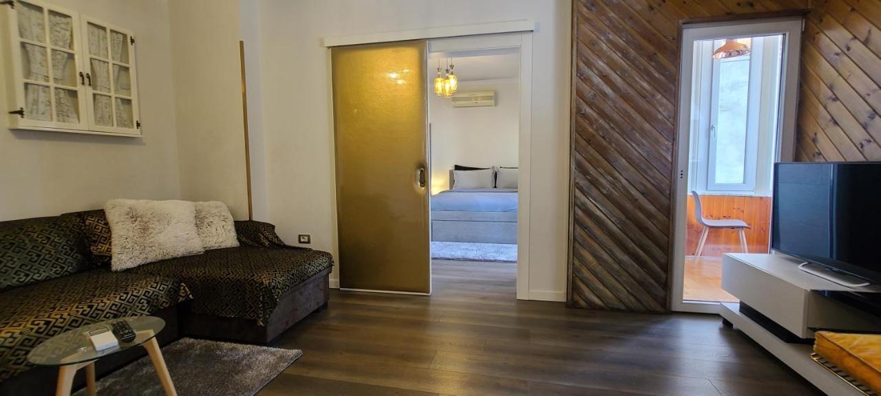 Oro Apartments Tirana Buitenkant foto